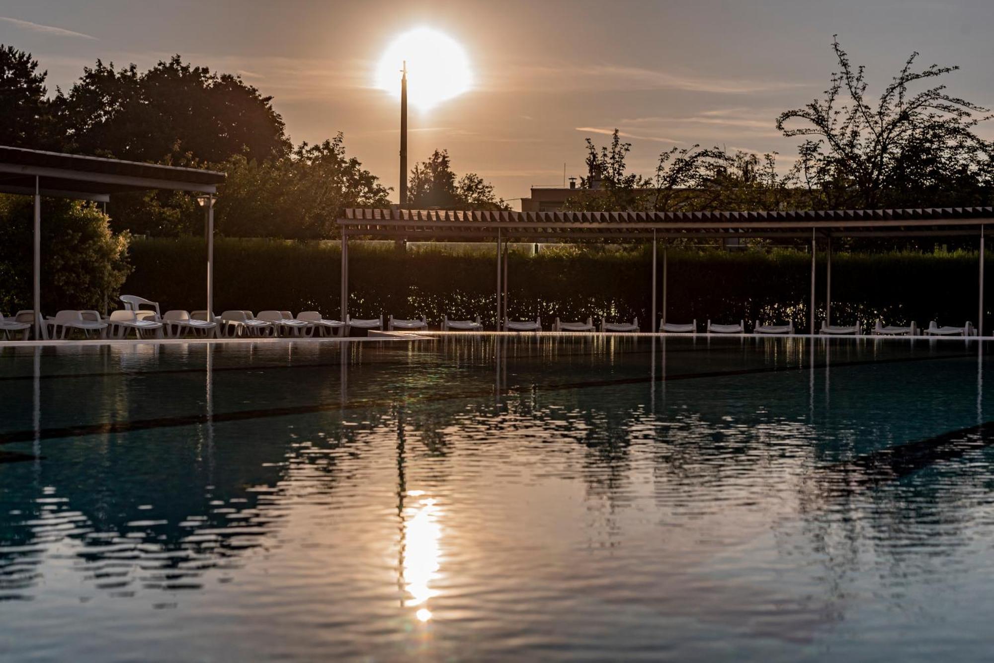 Hotel Karos Spa Залакарош Экстерьер фото
